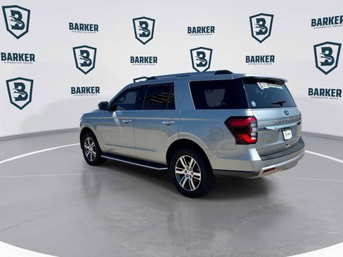 Used 2022 Ford Expedition Limited AWD/4WD image 7