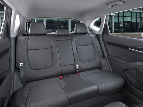 New 2026 Kia Seltos S AWD/4WD image 17