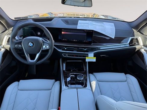 New 2026 BMW X5 xDrive40i w/ Premium Package image 10