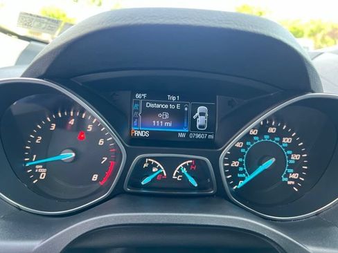 Used 2016 Ford Escape SE w/ Equipment Group 201A AWD/4WD image 22