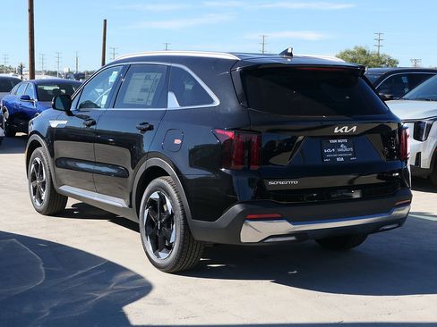 New 2026 Kia Sorento EX AWD/4WD image 5