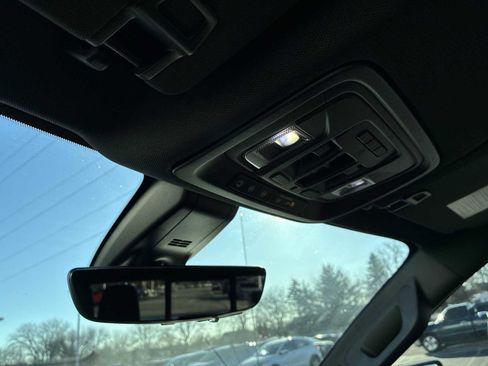 Certified 2022 Chevrolet Silverado 1500 High Country w/ Technology Package image 36