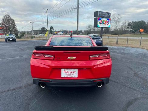 Used 2016 Chevrolet Camaro LT image 4