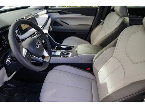 New 2026 INFINITI QX60 Pure w/ Cargo Package image 17