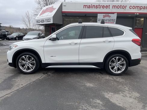 Used 2016 BMW X1 xDrive28i image 4