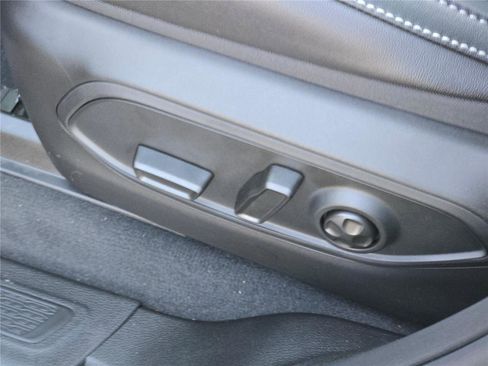 Used 2025 Jeep Grand Cherokee L Altitude image 26