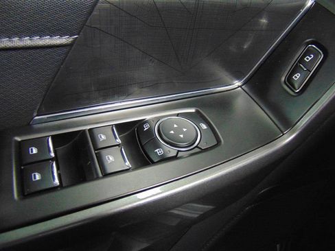 Used 2023 Ford F150 XLT w/ Equipment Group 302A High image 9