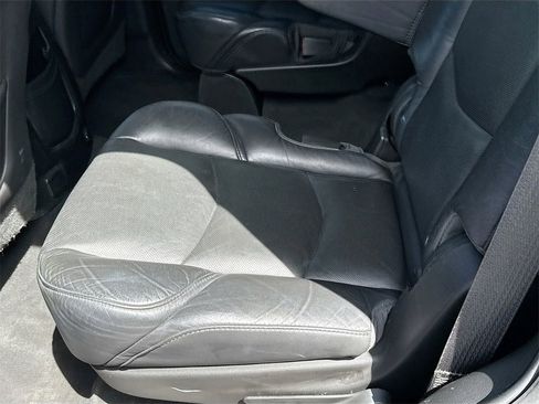 Used 2018 Cadillac Escalade Luxury image 29