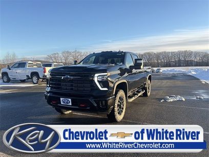 New 2026 Chevrolet Silverado 2500 LT w/ Trail Boss Package
