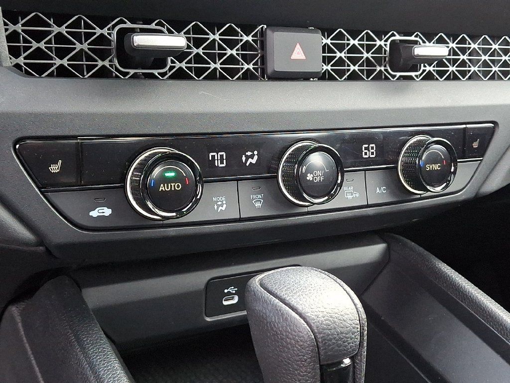 Used 2024 Honda Accord EX image 18