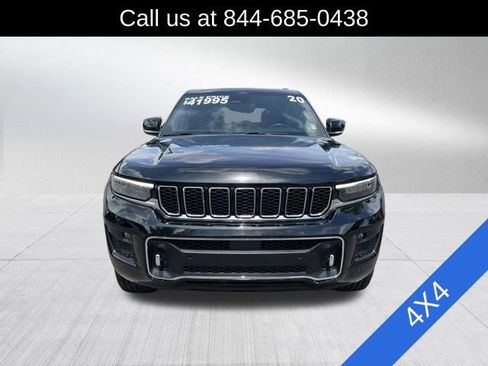 Certified 2022 Jeep Grand Cherokee Overland w/ Luxury Tech Group IV AWD/4WD image 2