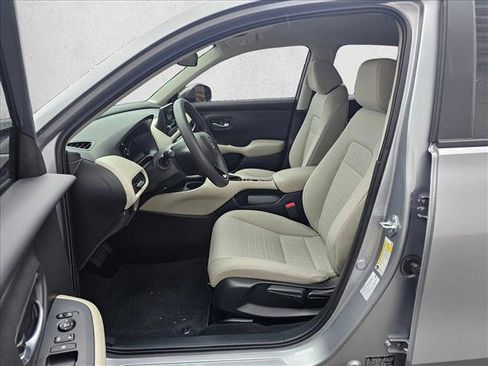 Used 2025 Honda HR-V LX image 19