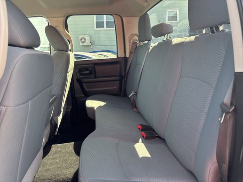 Used 2019 RAM 1500 Express w/ Express Value Package image 12