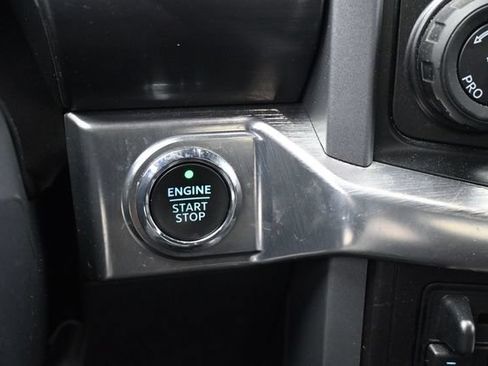 Used 2021 Ford F150 Lariat w/ Tow Technology Package AWD/4WD image 33