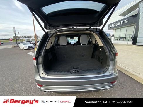 Used 2021 Lincoln Aviator Reserve w/ Equipment Group 208A image 29