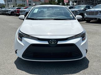 Used 2025 Toyota Corolla LE FWD video 2