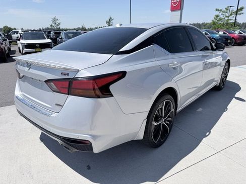 Certified 2023 Nissan Altima 2.5 SR AWD/4WD image 4