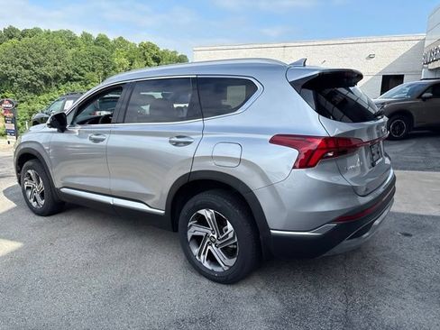 Used 2023 Hyundai Santa Fe SEL w/ Premium Package AWD/4WD image 3