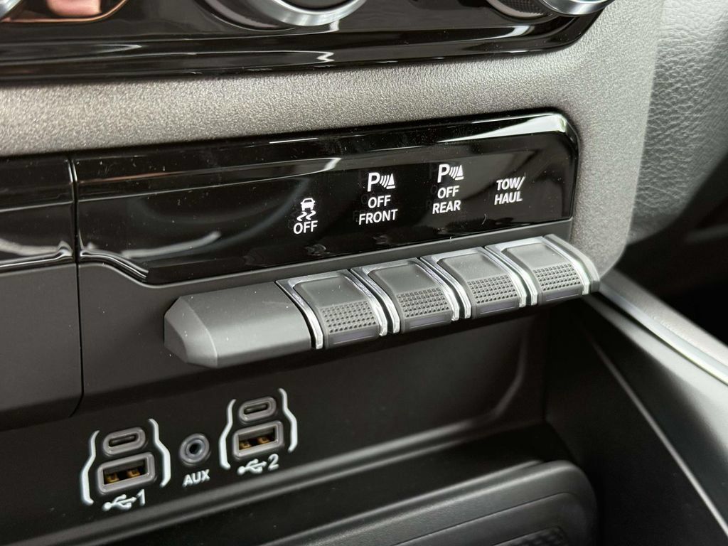 New 2027 RAM 1500 Tradesman AWD/4WD image 29