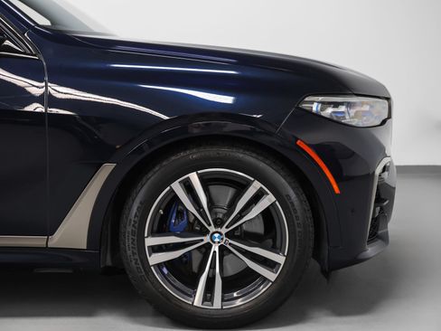 Used 2022 BMW X7 M50i AWD/4WD image 15