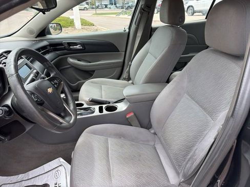 Used 2014 Chevrolet Malibu LS FWD image 10