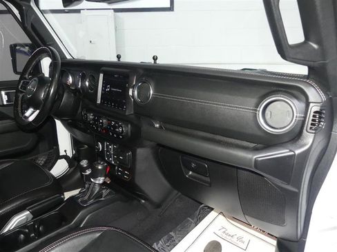 Used 2021 Jeep Gladiator Overland w/ Popular Equipment Package image 23