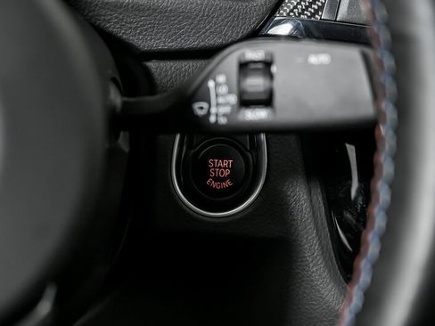 Used 2018 BMW M3 image 27