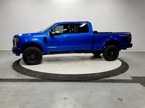 Used 2021 Ford F250 Lariat image 4