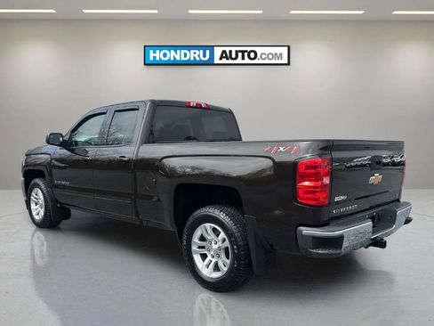 Used 2018 Chevrolet Silverado 1500 LT w/ All Star Edition image 3