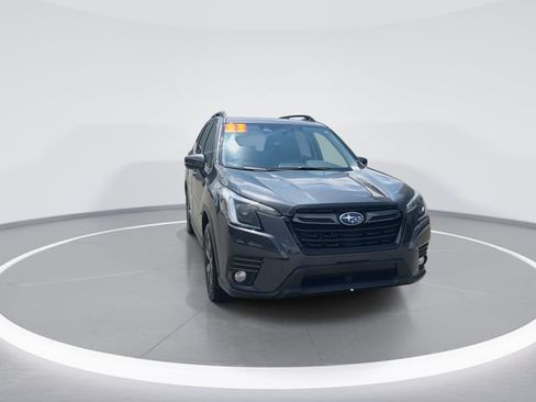 Certified 2023 Subaru Forester Limited AWD/4WD image 3