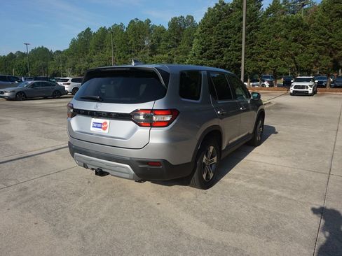 Used 2023 Honda Pilot EX-L image 22