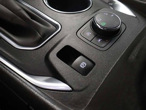 Used 2023 Chevrolet Traverse LT w/ LPO, Floor Liner Package AWD/4WD image 48