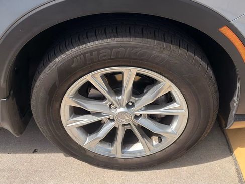 Used 2025 Honda CR-V EX-L image 12