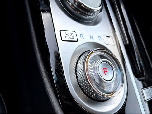 Used 2023 Genesis G80 2.5T image 19