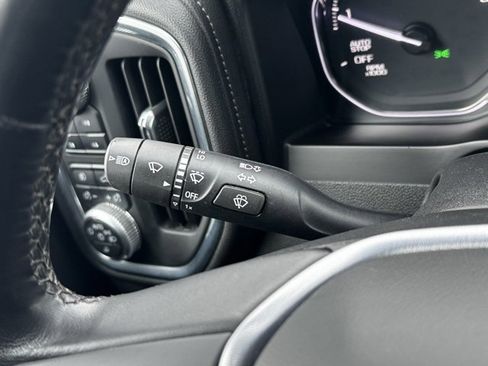 Used 2020 GMC Sierra 1500 SLT w/ SLT Premium Plus Package image 25