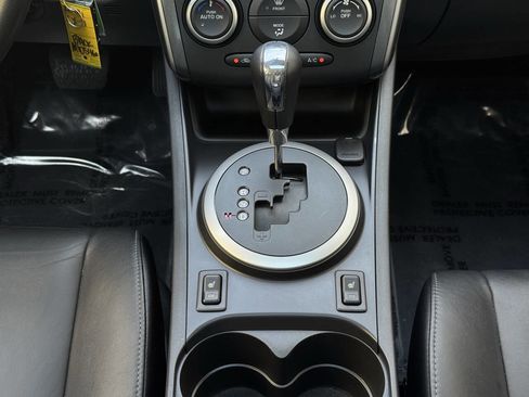 Used 2011 MAZDA CX-7 s Touring w/ Technology Pkg image 29