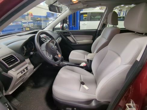Used 2018 Subaru Forester 2.5i Premium image 7