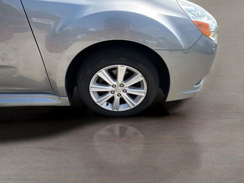 Used 2011 Subaru Legacy 2.5i Premium AWD/4WD image 24
