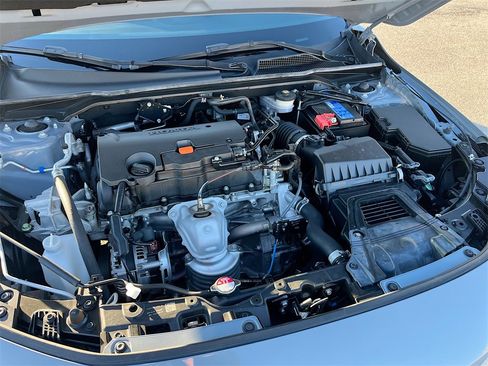 Used 2023 Honda Civic Sport image 28