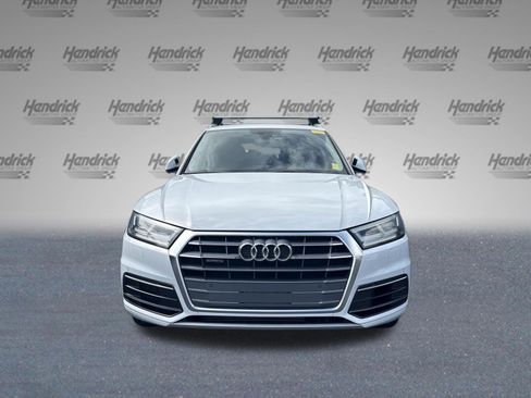 Used 2019 Audi Q5 2.0T Premium Plus w/ Premium Plus Package AWD/4WD image 3