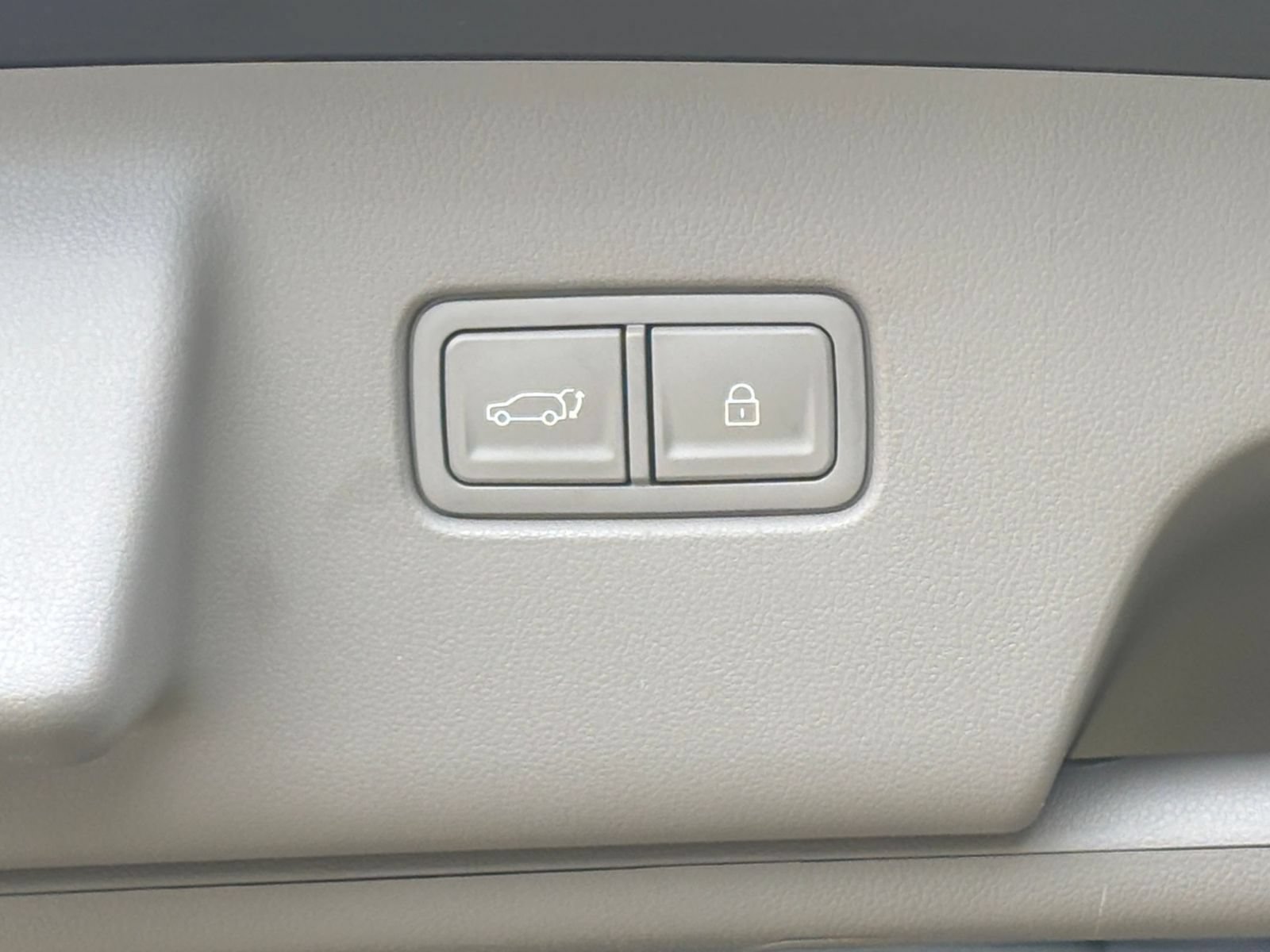 Used 2026 Hyundai Palisade SEL FWD image 24