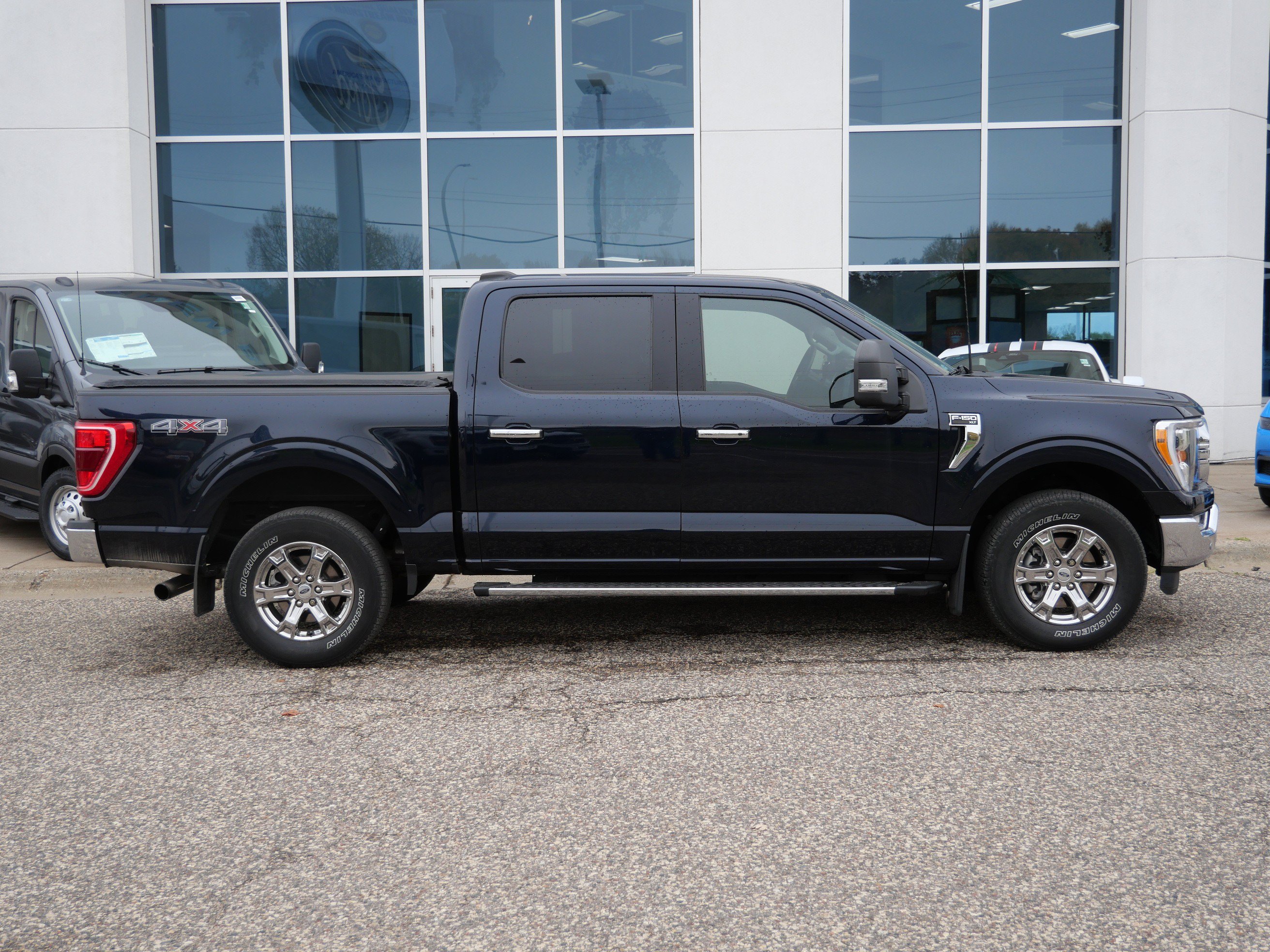 Used 2021 Ford F150 XLT w/ Equipment Group 302A High AWD/4WD image 2