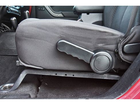 Used 2014 Jeep Wrangler Unlimited Sport w/ Quick Order Package 24S image 28