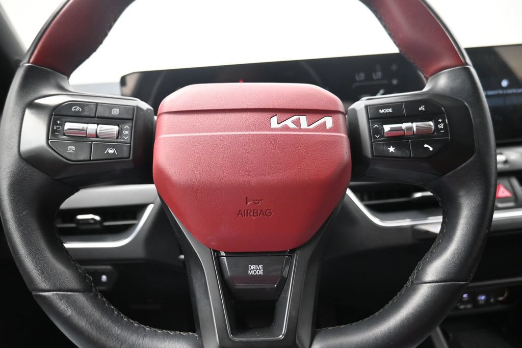 Used 2025 Kia K4 GT-Line w/ GT-Line Premium Package FWD image 7
