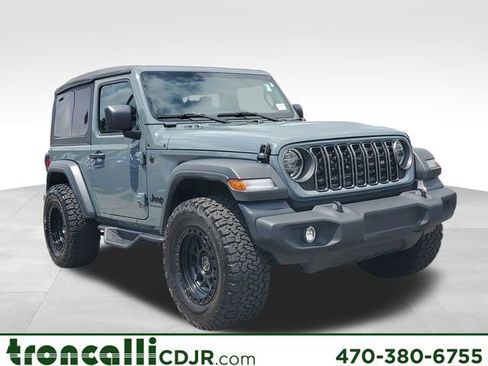 Certified 2025 Jeep Wrangler Sport AWD/4WD image 1