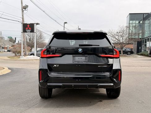 Used 2025 BMW X1 xDrive28i image 12