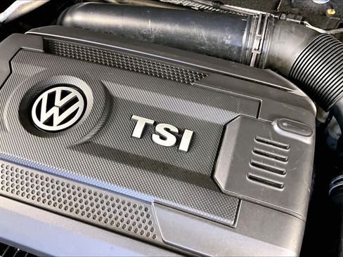 Used 2014 Volkswagen Passat 1.8T Wolfsburg Edition image 28