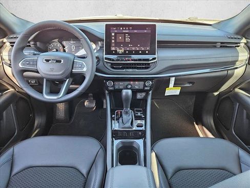 New 2026 Jeep Compass Latitude AWD/4WD image 15