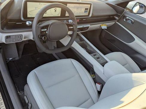 New 2025 Hyundai Ioniq 6 SEL image 3