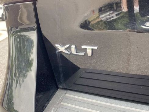 Certified 2024 Ford Expedition XLT AWD/4WD image 6